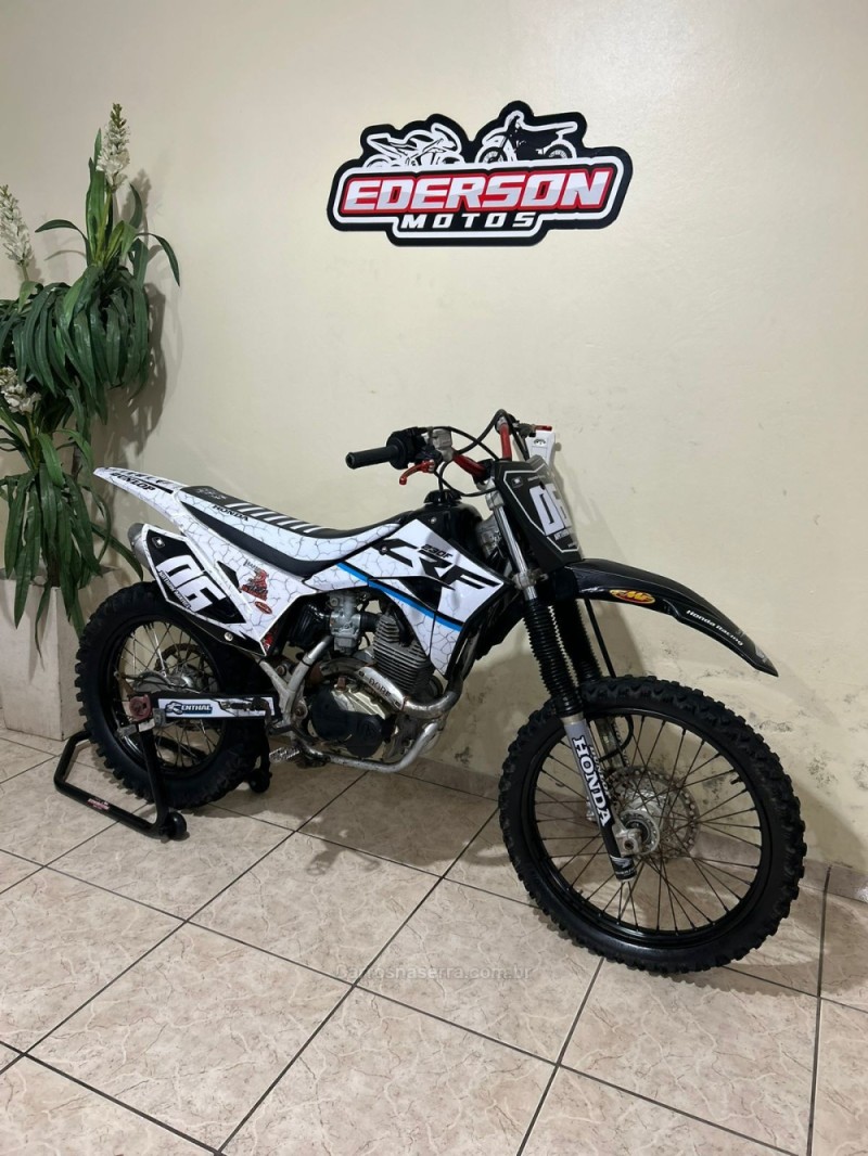 CRF 230F  - 2012 - CAXIAS DO SUL