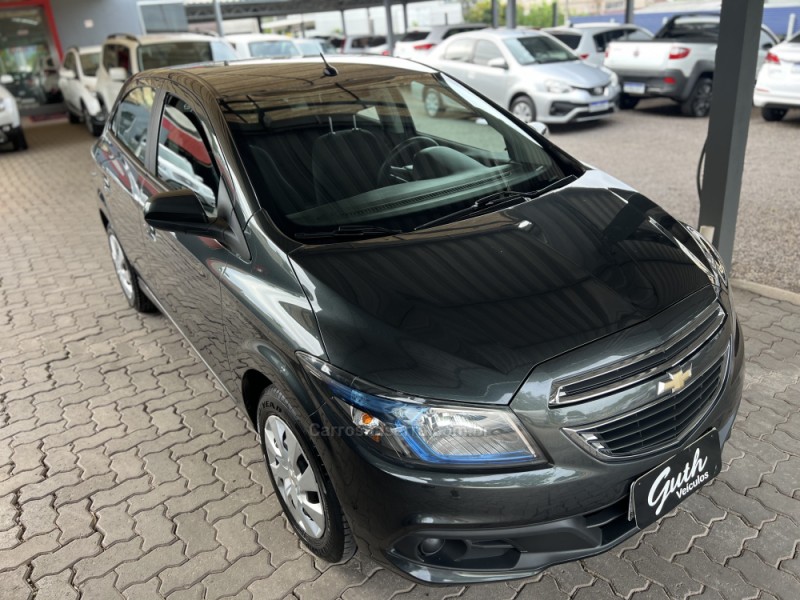 ONIX 1.4 MPFI LT 8V FLEX 4P MANUAL - 2016 - BOM PRINCíPIO