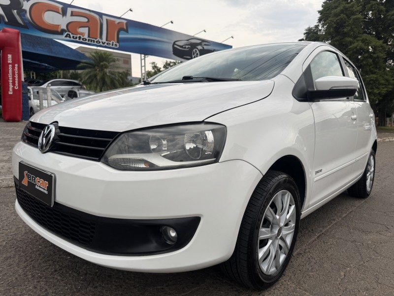 fox 1.6 mi 8v flex 4p manual 2014 dois irmaos
