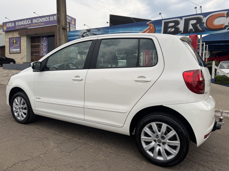 FOX 1.6 MI 8V FLEX 4P MANUAL - 2014 - DOIS IRMãOS
