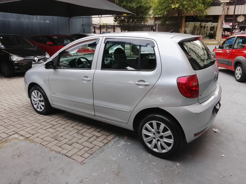 FOX 1.0 ITREND 8V FLEX 4P MANUAL - 2011 - CAXIAS DO SUL