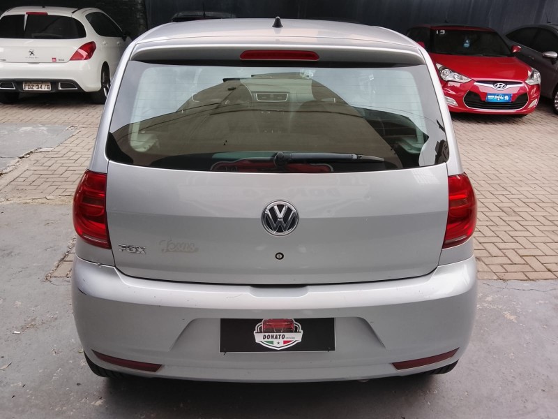 FOX 1.0 ITREND 8V FLEX 4P MANUAL - 2011 - CAXIAS DO SUL