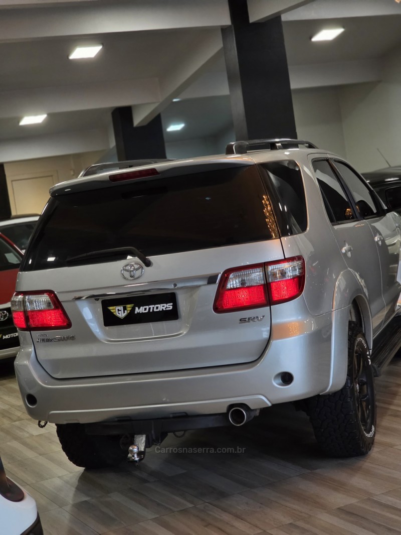 HILUX SW4 3.0 SRV 4X4 16V TURBO INTERCOOLER DIESEL 4P AUTOMÁTICO - 2009 - CAXIAS DO SUL