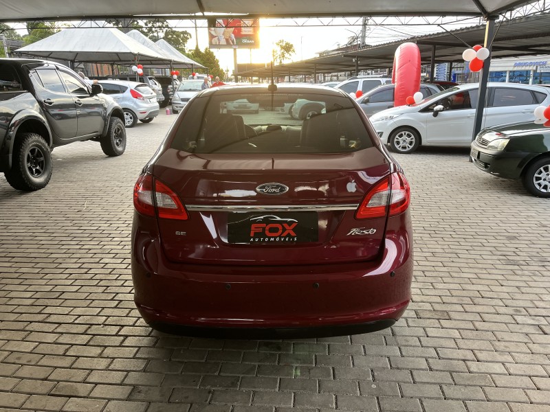 FIESTA 1.6 SE SEDAN 16V FLEX 4P MANUAL - 2011 - CAXIAS DO SUL