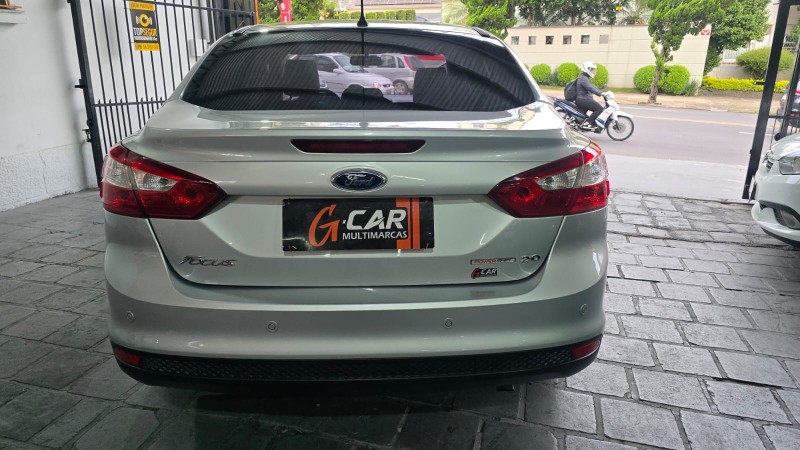 FOCUS 2.0 SE PLUS FASTBACK 16V FLEX 4P AUTOMÁTICO - 2014 - CAXIAS DO SUL