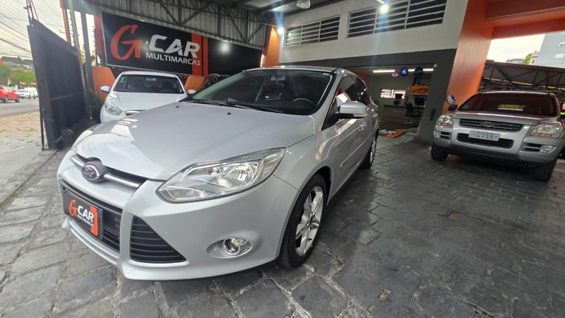 focus 2.0 se plus fastback 16v flex 4p automatico 2014 caxias do sul