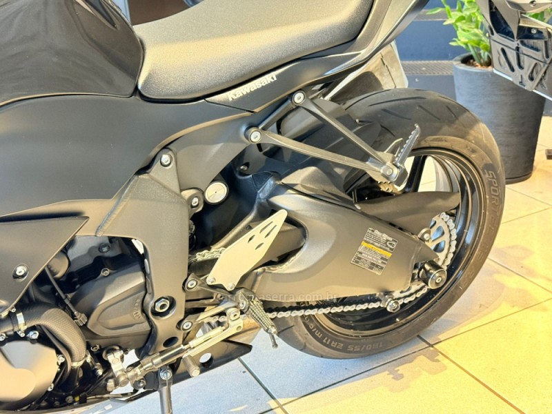 NINJA ZX-6R 636  - 2020 - CAXIAS DO SUL