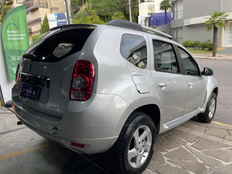 DUSTER 1.6 DYNAMIQUE 4X2 16V FLEX 4P MANUAL - 2014 - BENTO GONçALVES