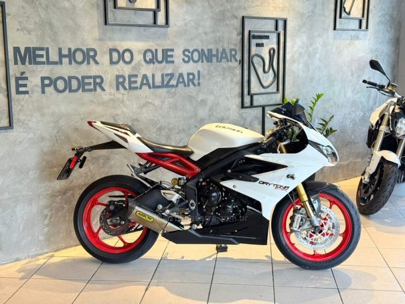 DAYTONA 675R ABS - 2014 - CAXIAS DO SUL