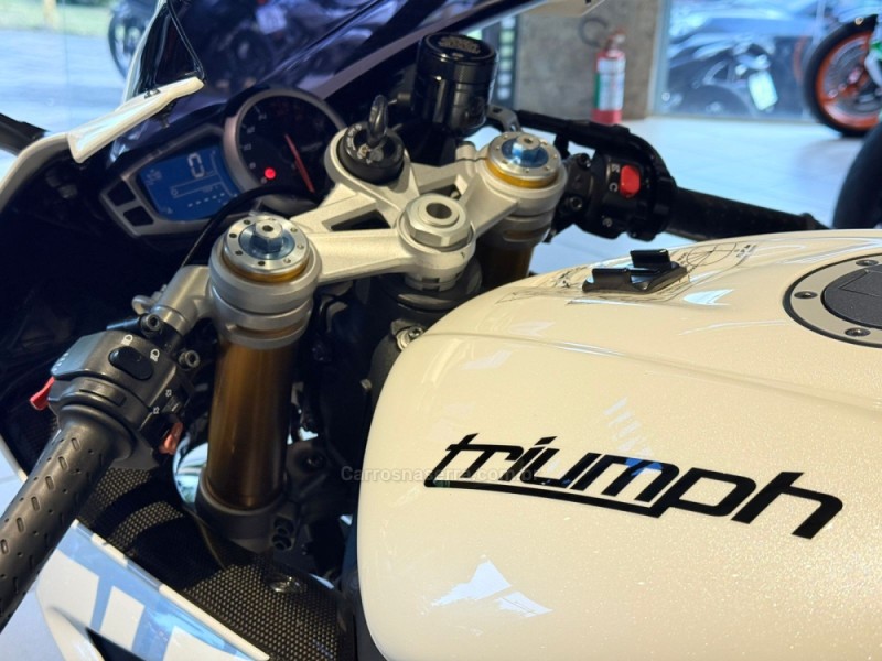 DAYTONA 675R ABS - 2014 - CAXIAS DO SUL