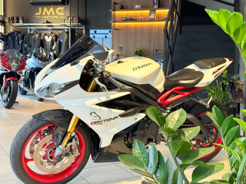 DAYTONA 675R ABS - 2014 - CAXIAS DO SUL