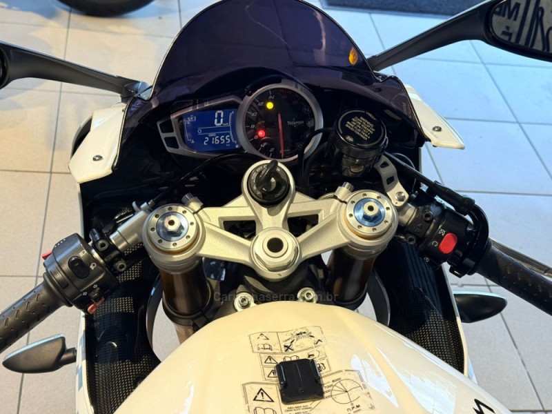 DAYTONA 675R ABS - 2014 - CAXIAS DO SUL