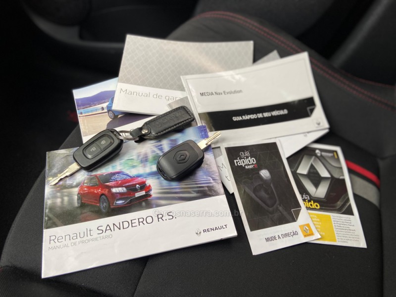 SANDERO 2.0 RS 16V FLEX 4P MANUAL - 2017 - BENTO GONçALVES