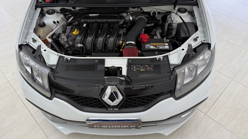 SANDERO 2.0 RS 16V FLEX 4P MANUAL - 2017 - BENTO GONçALVES