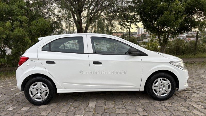 ONIX 1.0 JOY HATCH 8VFLEX 4P MANUAL - 2018 - CAXIAS DO SUL