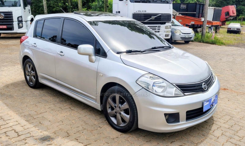 TIIDA 1.8 SL 16V FLEX 4P AUTOMÁTICO - 2012 - PORTãO