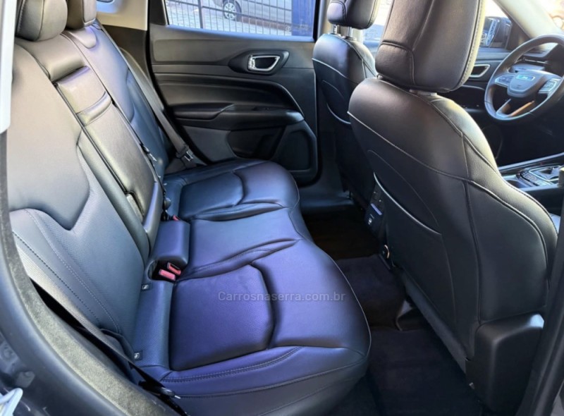 COMPASS 1.3 LONGITUDE T270 16V TURBO FLEX 4P AUTOMÁTICO - 2024 - CAXIAS DO SUL