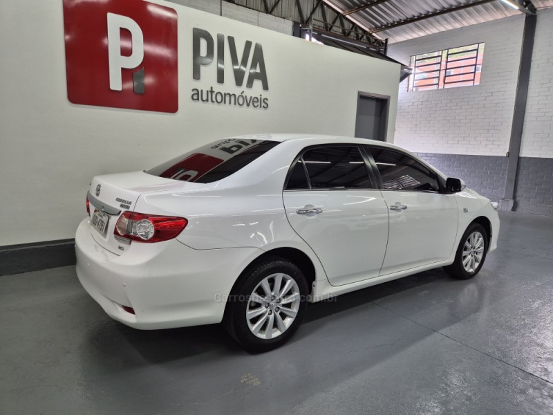 COROLLA 2.0 ALTIS PREMIUM 16V FLEX 4P AUTOMÁTICO - 2014 - GARIBALDI