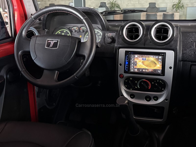 T4 3.0 TETO RÍGIDO 16V TURBO ELETRONIC DIESEL 2P MANUAL - 2010 - DOIS IRMãOS