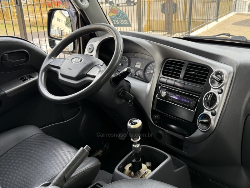 BONGO 2.5 K-2500 4X2 CS TURBO DIESEL 2P MANUAL - 2015 - DOIS IRMãOS