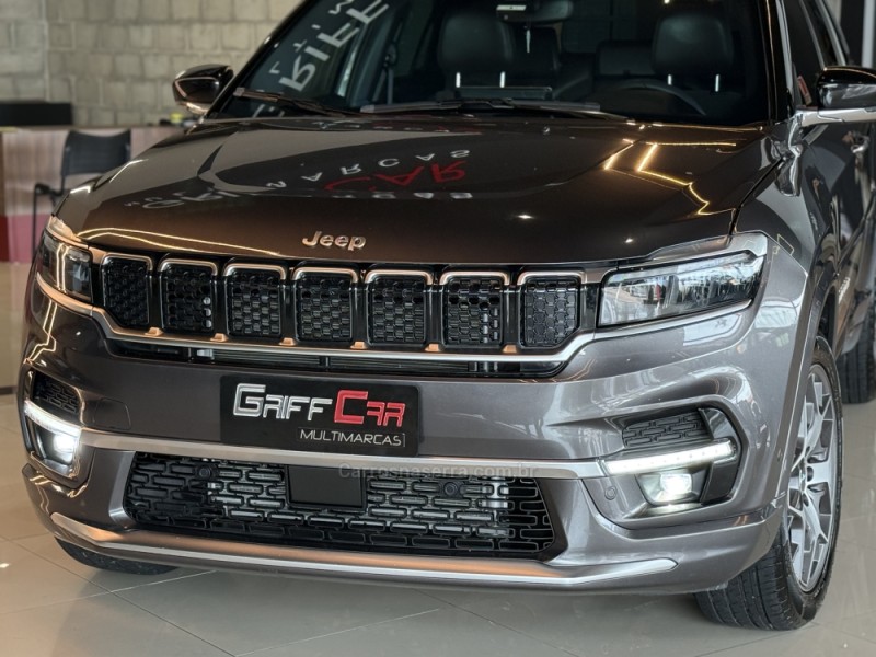 COMMANDER 1.3 OVERLAND T270 16V 4X2 TURBO FLEX 4P AUTOMÁTICO - 2023 - DOIS IRMãOS