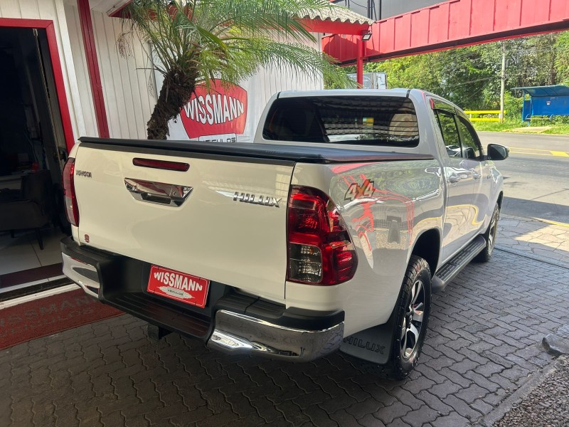HILUX 2.8 SR 4X4 CD 16V DIESEL 4P AUTOMÁTICO - 2019 - TRêS COROAS