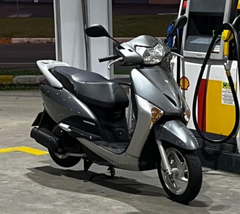 lead 110 es 2010 caxias do sul