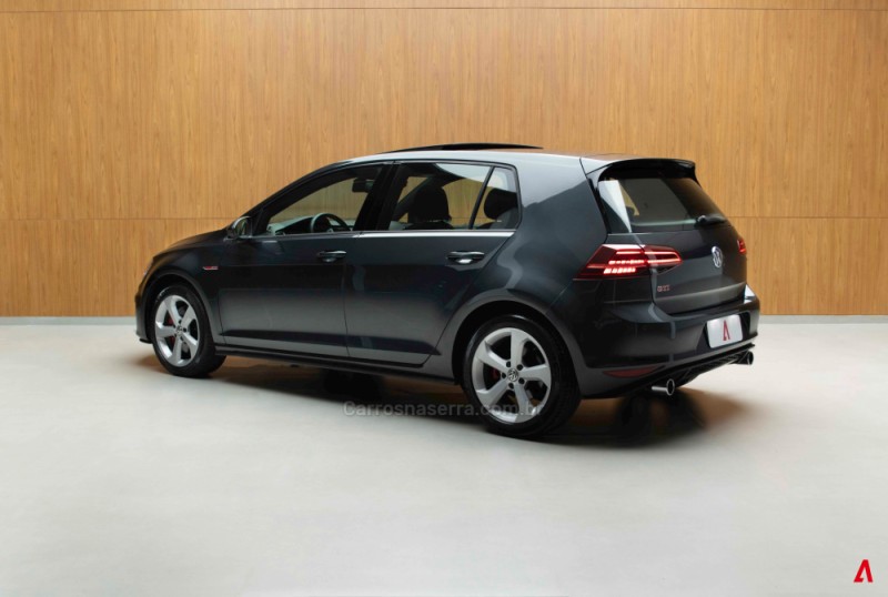 GOLF 2.0 TSI GTI 16V TURBO GASOLINA 4P AUTOMÁTICO - 2015 - GARIBALDI