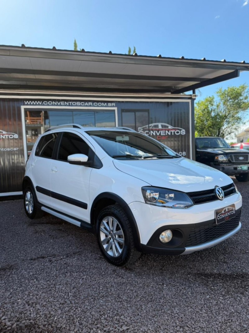 CROSSFOX 1.6 MI FLEX 8V 4P MANUAL - 2013 - LAJEADO