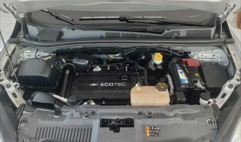 TRACKER 1.8 MPFI LTZ 4X2 16V FLEX 4P AUTOMÁTICO - 2015 - GARIBALDI