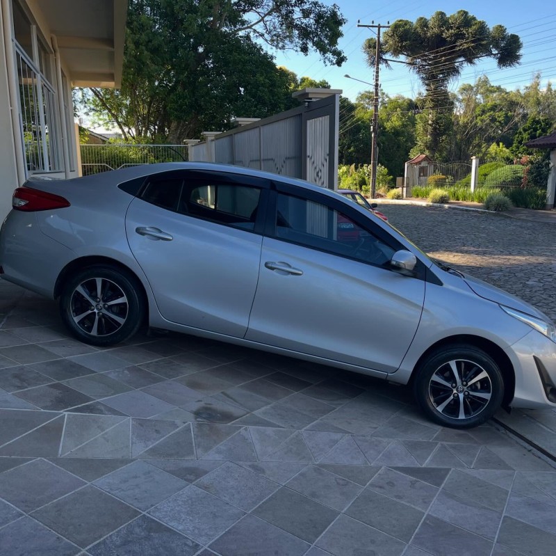 YARIS 1.5 XS CONNECT SEDAN 16V FLEX 4P AUTOMÁTICO - 2020 - NOVA PETRóPOLIS