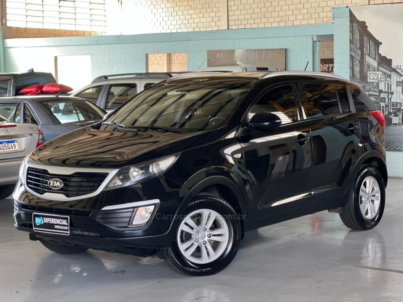KIA MOTORS - SPORTAGE - 2010/2011 - Preta - R$ 58.900,00