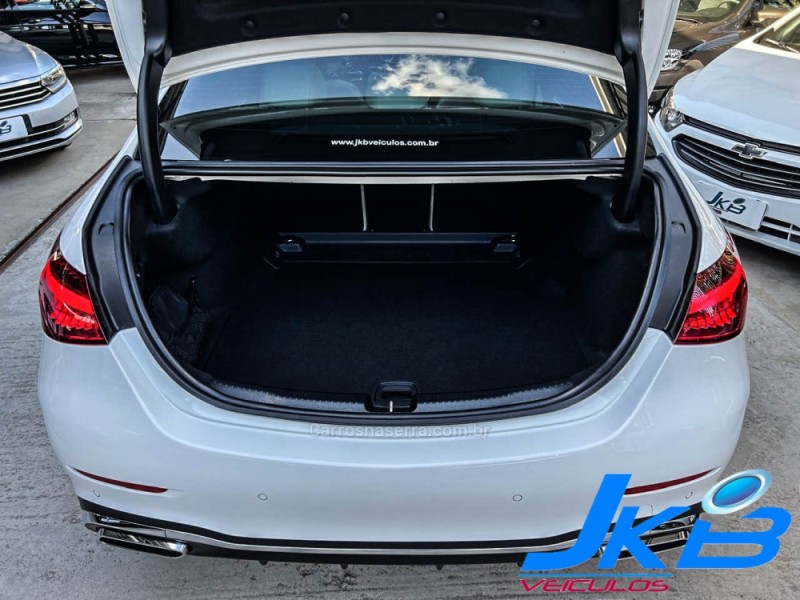 C 200 1.5 EQ BOOST TURBO AMG LINE HIBRIDO 4P AUTOMÁTICO - 2022 - NOVO HAMBURGO