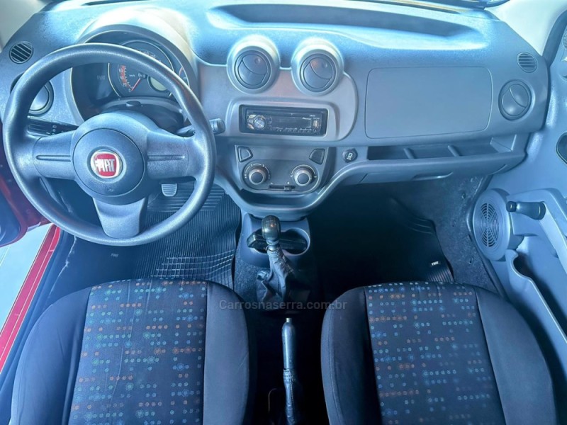 UNO 1.0 EVO VIVACE 8V FLEX 2P MANUAL - 2013 - TRêS COROAS