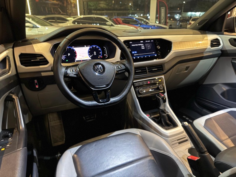 T-CROSS 1.4 HIGHLINE TSI 16V FLEX 4P AUTOMÁTICO - 2020 - NOVO HAMBURGO