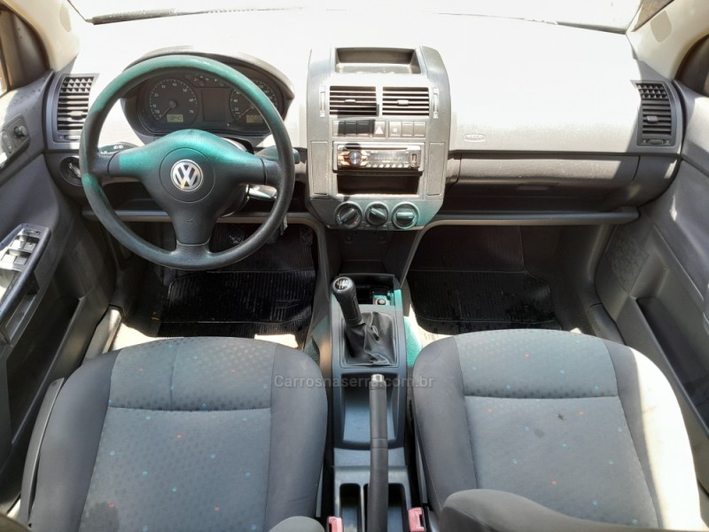 POLO 1.6 MI 8V GASOLINA 4P MANUAL - 2003 - NOVA PRATA
