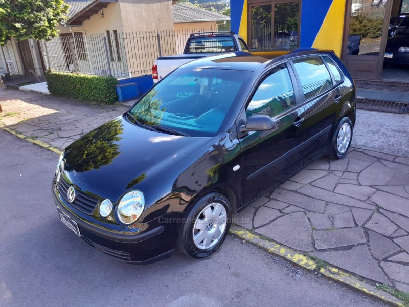 POLO 1.6 MI 8V GASOLINA 4P MANUAL
