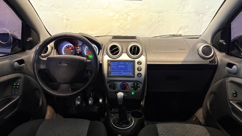 FIESTA 1.0 ROCAM SE 8V FLEX 4P MANUAL - 2014 - CAXIAS DO SUL