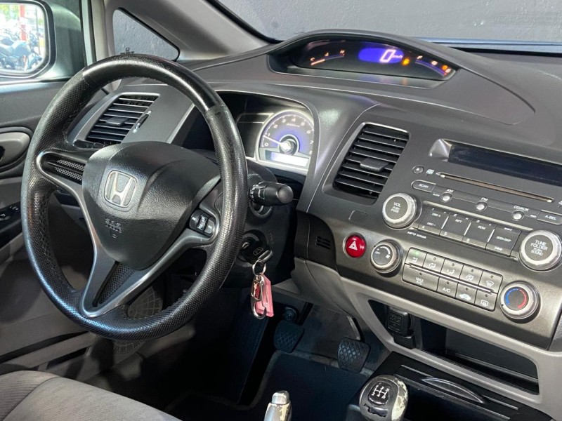 CIVIC 1.8 LXS 16V FLEX 4P MANUAL - 2010 - CAXIAS DO SUL