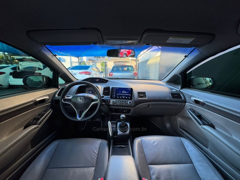 CIVIC 1.8 LXS 16V FLEX 4P MANUAL - 2007 - ESTâNCIA VELHA