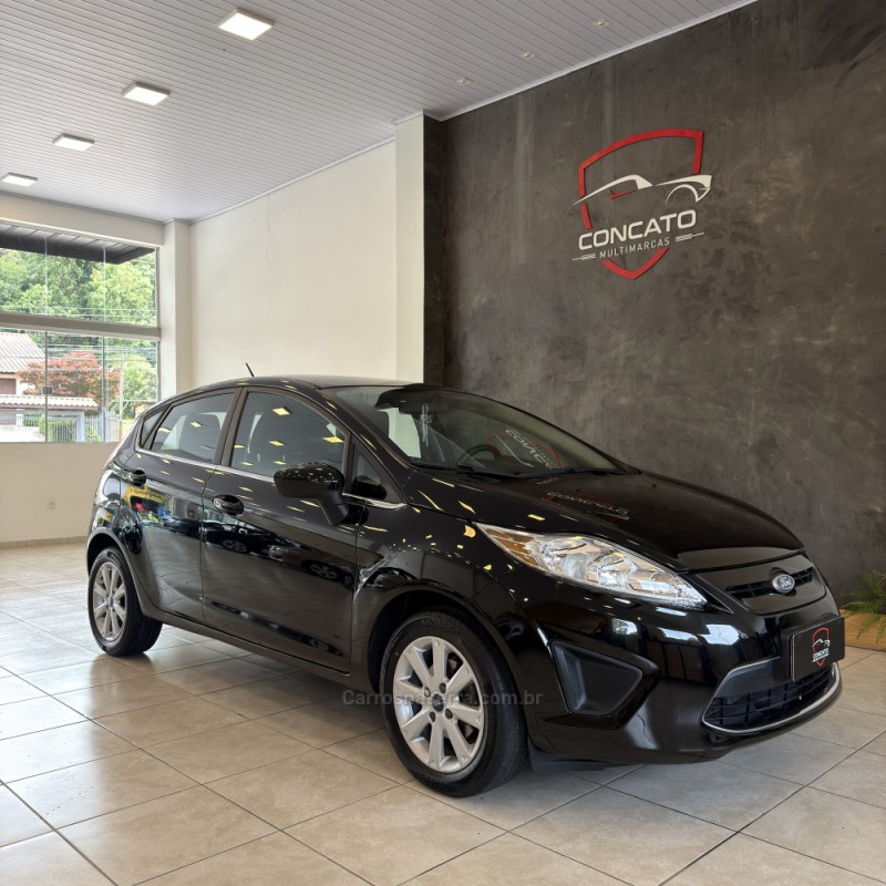 FIESTA 1.6 SE HATCH 16V FLEX 4P MANUAL - 2012 - FARROUPILHA