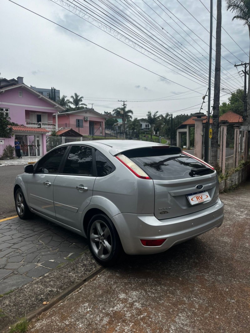 FOCUS 2.0 16V FLEX 4P AUTOMÁTICO - 2011 - CARLOS BARBOSA