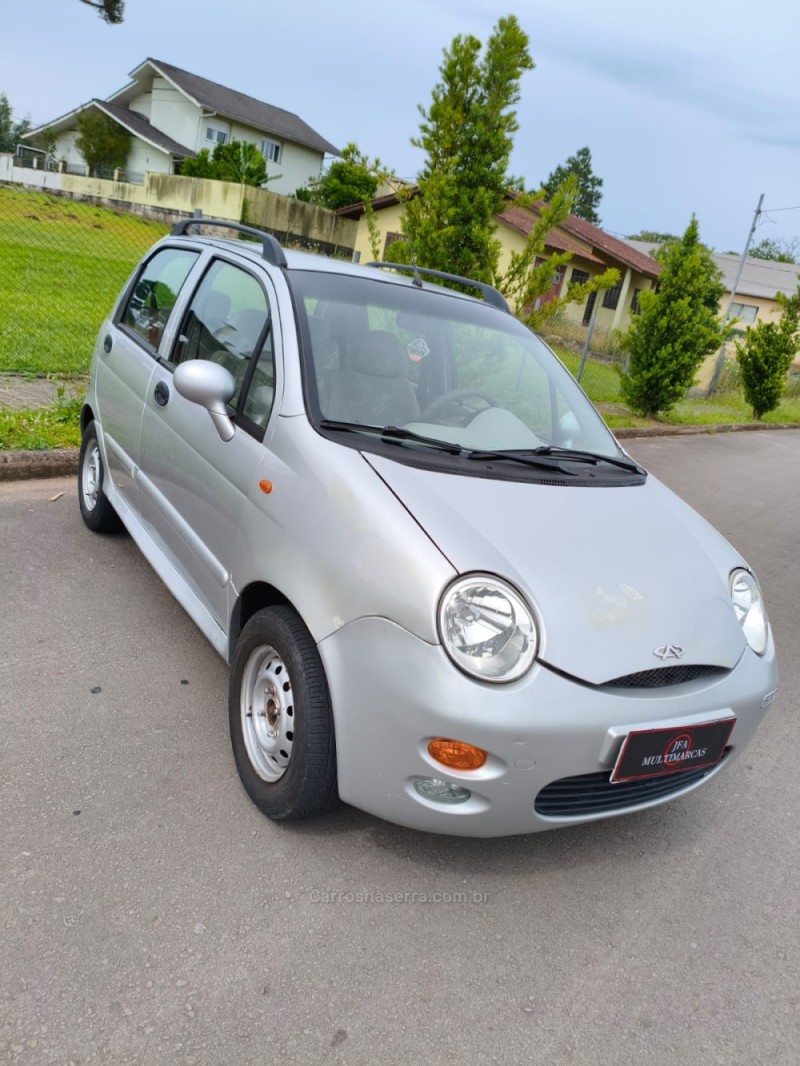 QQ 1.1 MPFI 16V GASOLINA 4P MANUAL - 2012 - CAXIAS DO SUL