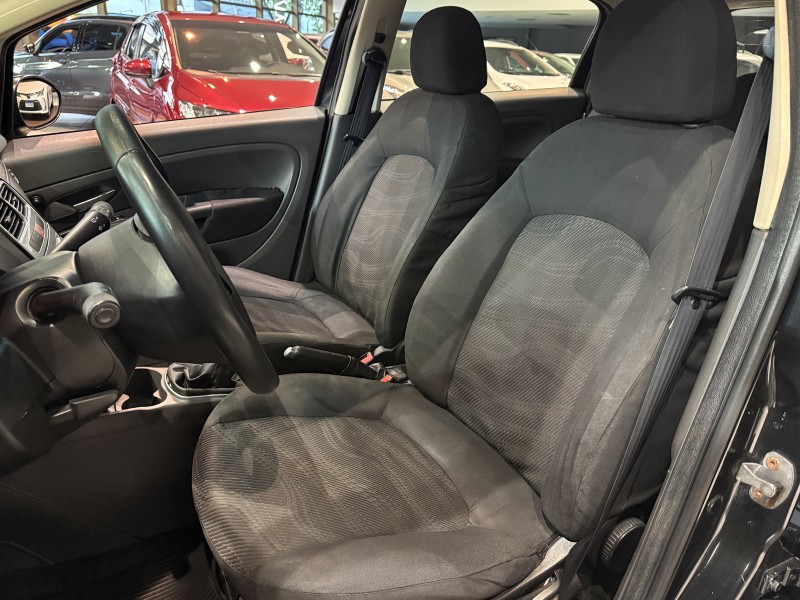 PUNTO 1.4 ELX 8V FLEX 4P MANUAL - 2010 - FARROUPILHA