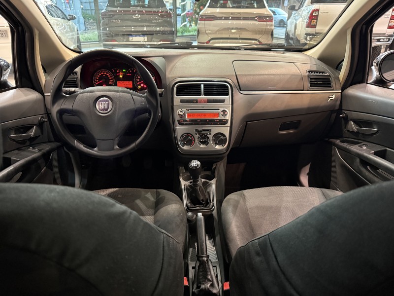 PUNTO 1.4 ELX 8V FLEX 4P MANUAL - 2010 - FARROUPILHA