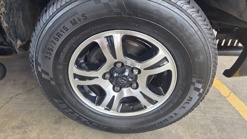 S10 2.8 4X4 CD 12V TURBO INTERCOOLER DIESEL 4P MANUAL - 2003 - CAXIAS DO SUL