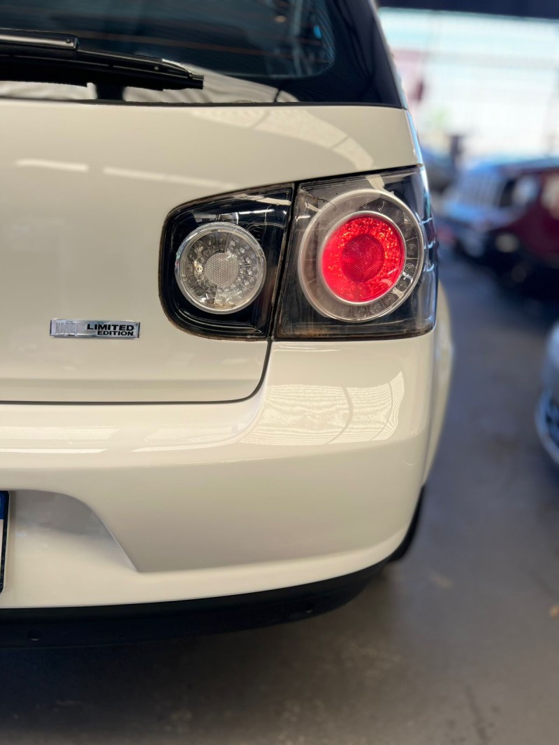 GOLF 1.6 MI SPORTLINE 8V FLEX 4P MANUAL - 2013 - CAXIAS DO SUL