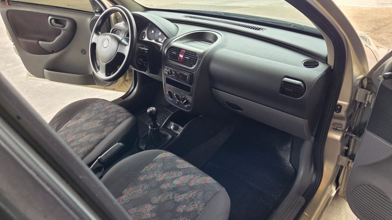 CORSA 1.0 MPFI MAXX SEDAN 8V FLEX 4P MANUAL - 2004 - CAXIAS DO SUL