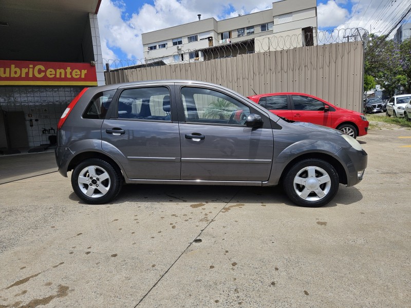 FIESTA 1.0 EDGE 8V GASOLINA 4P MANUAL - 2003 - CAXIAS DO SUL