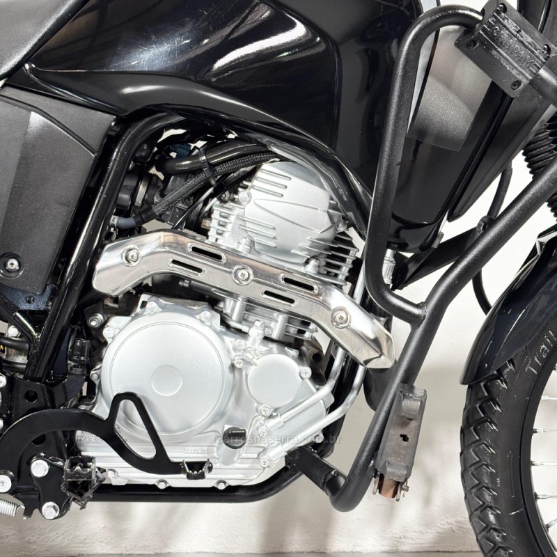 XTZ 250 TÉNÉRÉ - 2011 - NOVO HAMBURGO